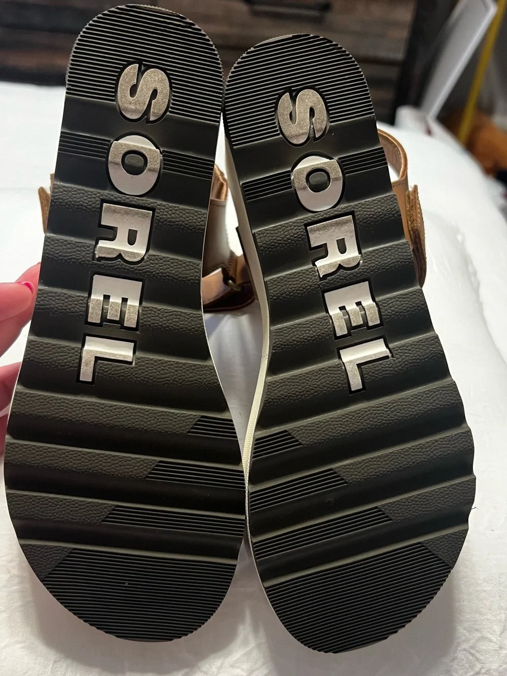 Sorel Cameron Wedge Sandal in velvet tan | Women’s Size 8